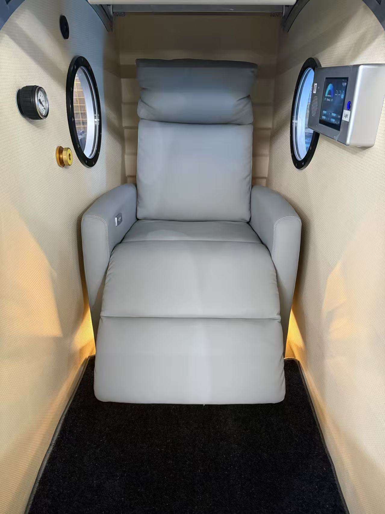 Macy-Pan HP750  2.0 ATA Seated Hard Shell Hyperbaric Chamber