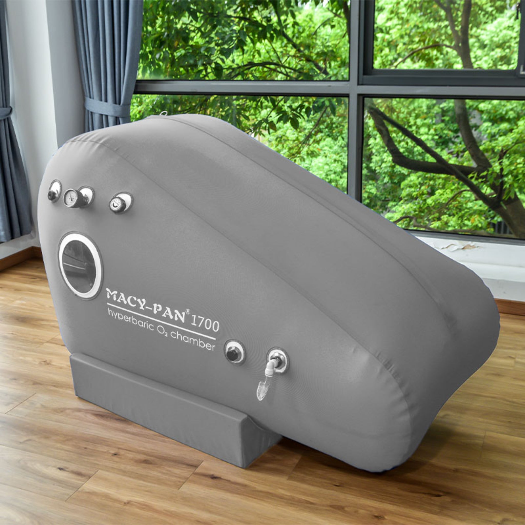 Macy-Pan ST1700  1.5 ATA Soft Sitting Hyperbaric Chamber