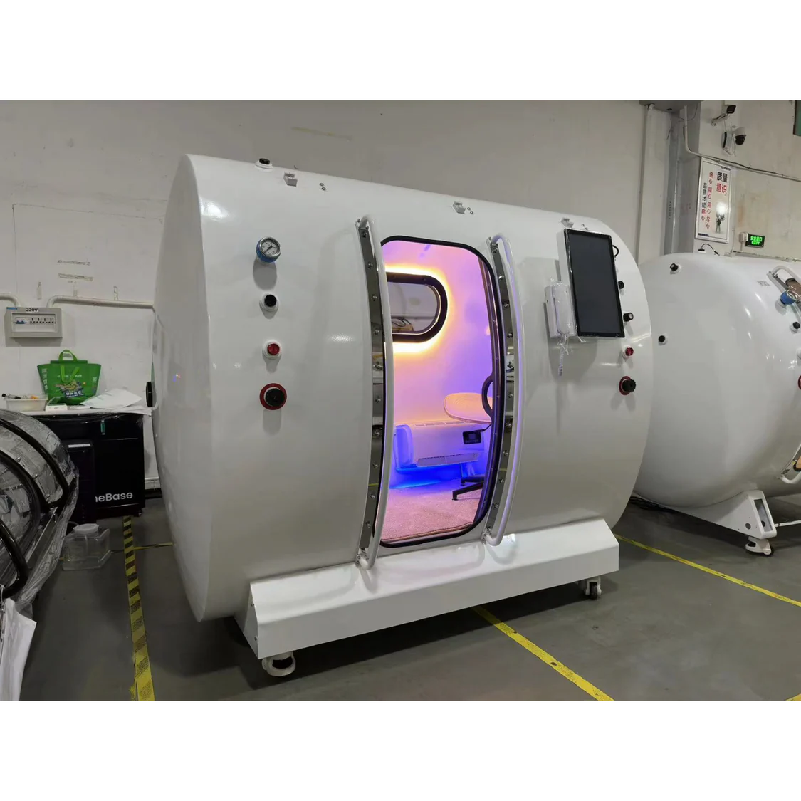 Macy-Pan Hyperbaric Oxygen Therapy Chamber Hard Type - HE5000 Fort