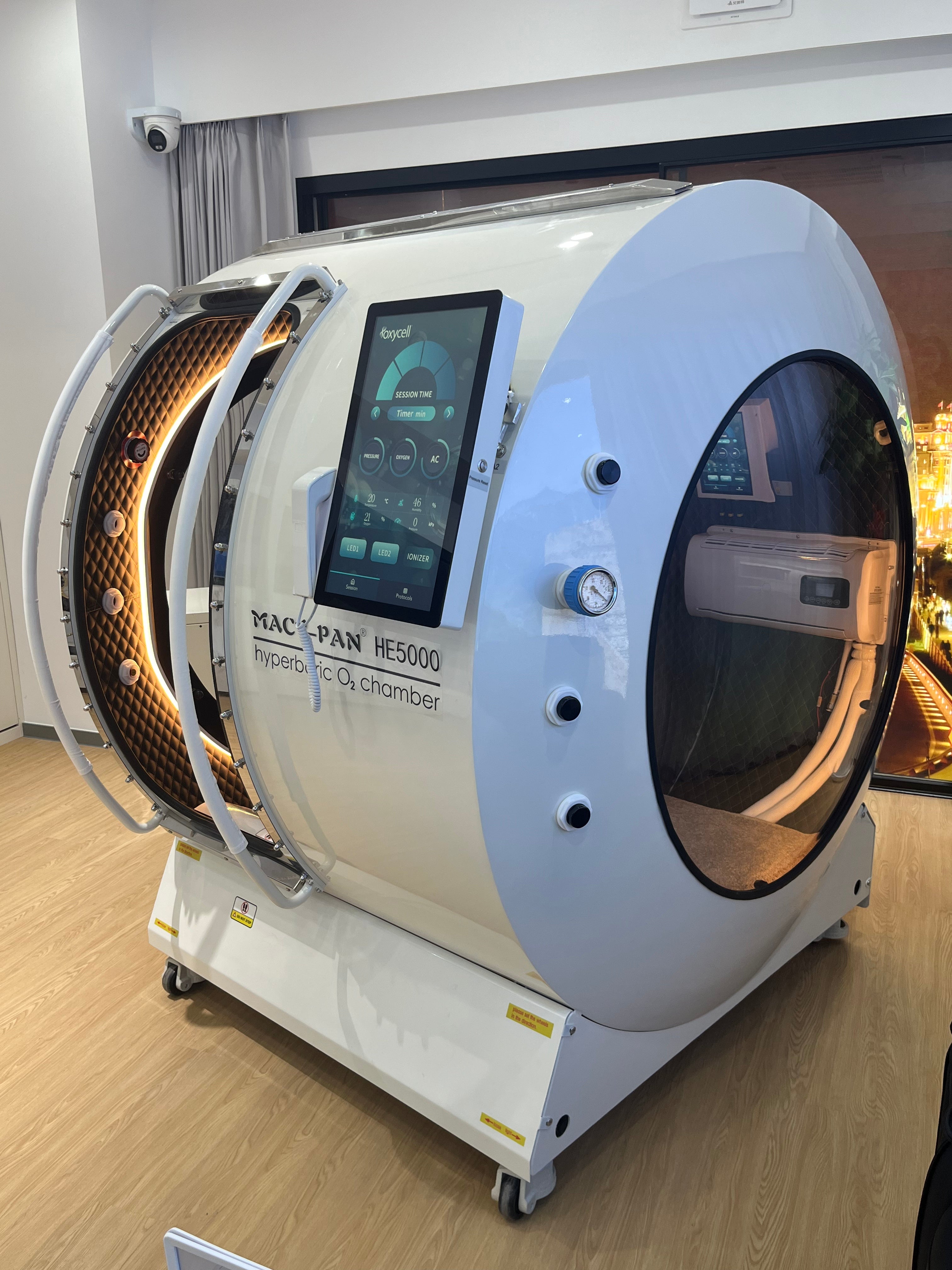 MP HE5000-Diamond  2.0 ATA Hard Shell Hyperbaric Chamber