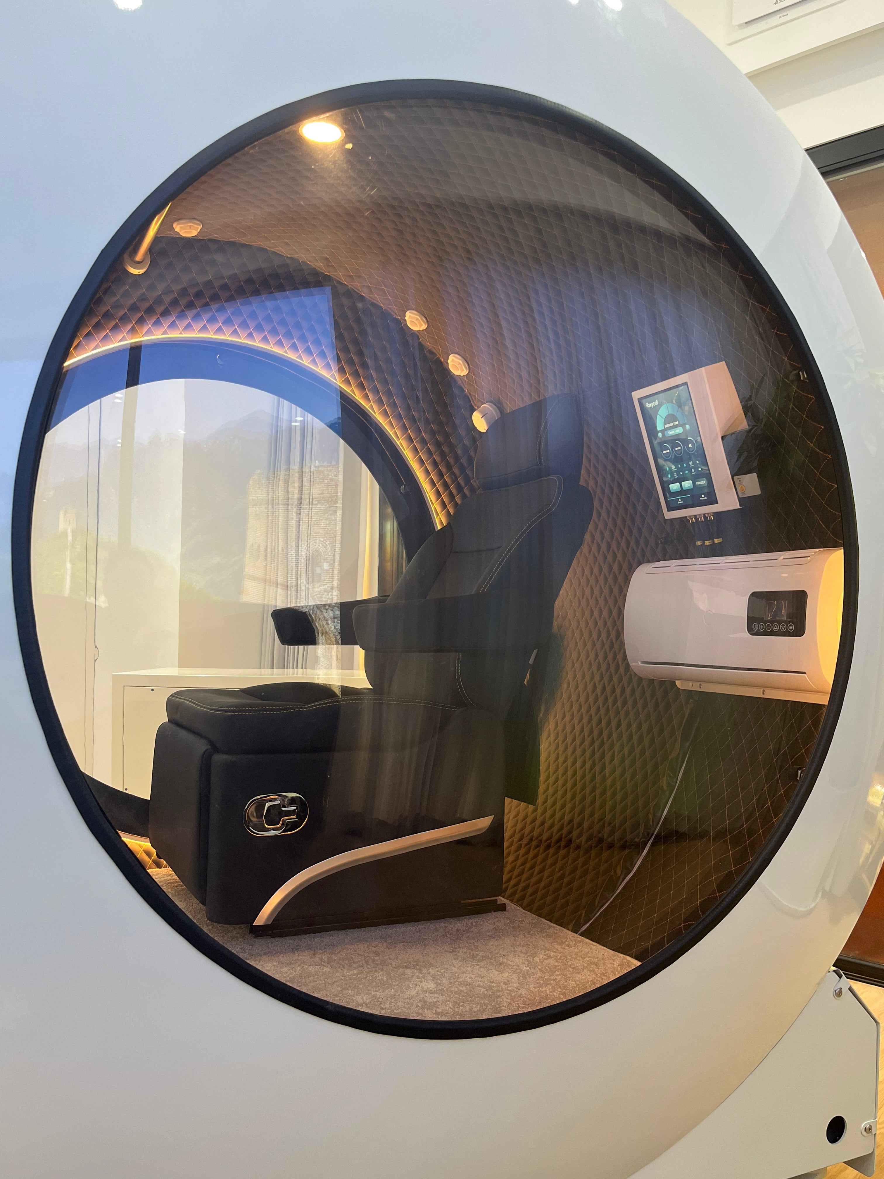 MP HE5000-Diamond  2.0 ATA Hard Shell Hyperbaric Chamber