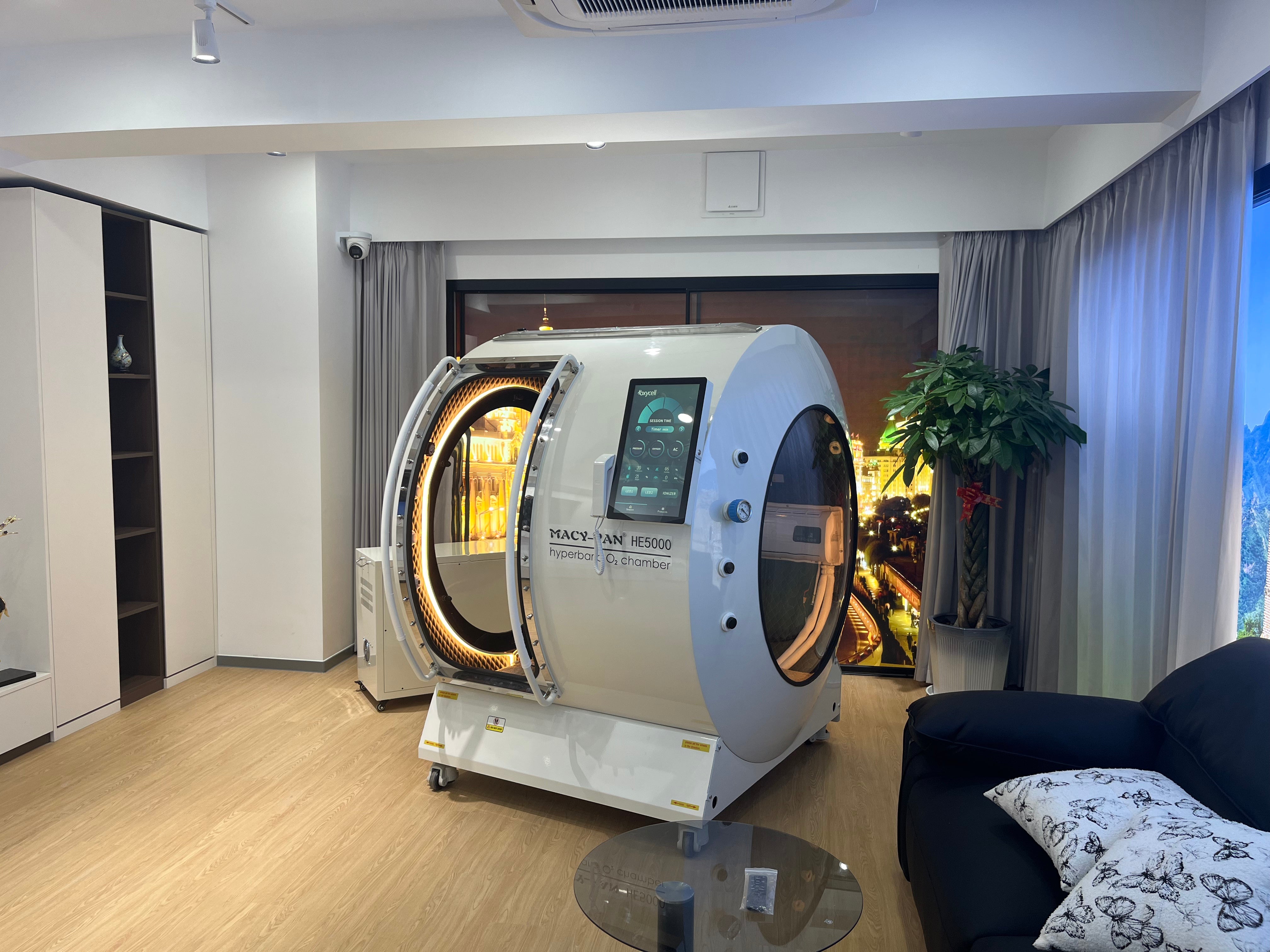 MP HE5000-Diamond  2.0 ATA Hard Shell Hyperbaric Chamber