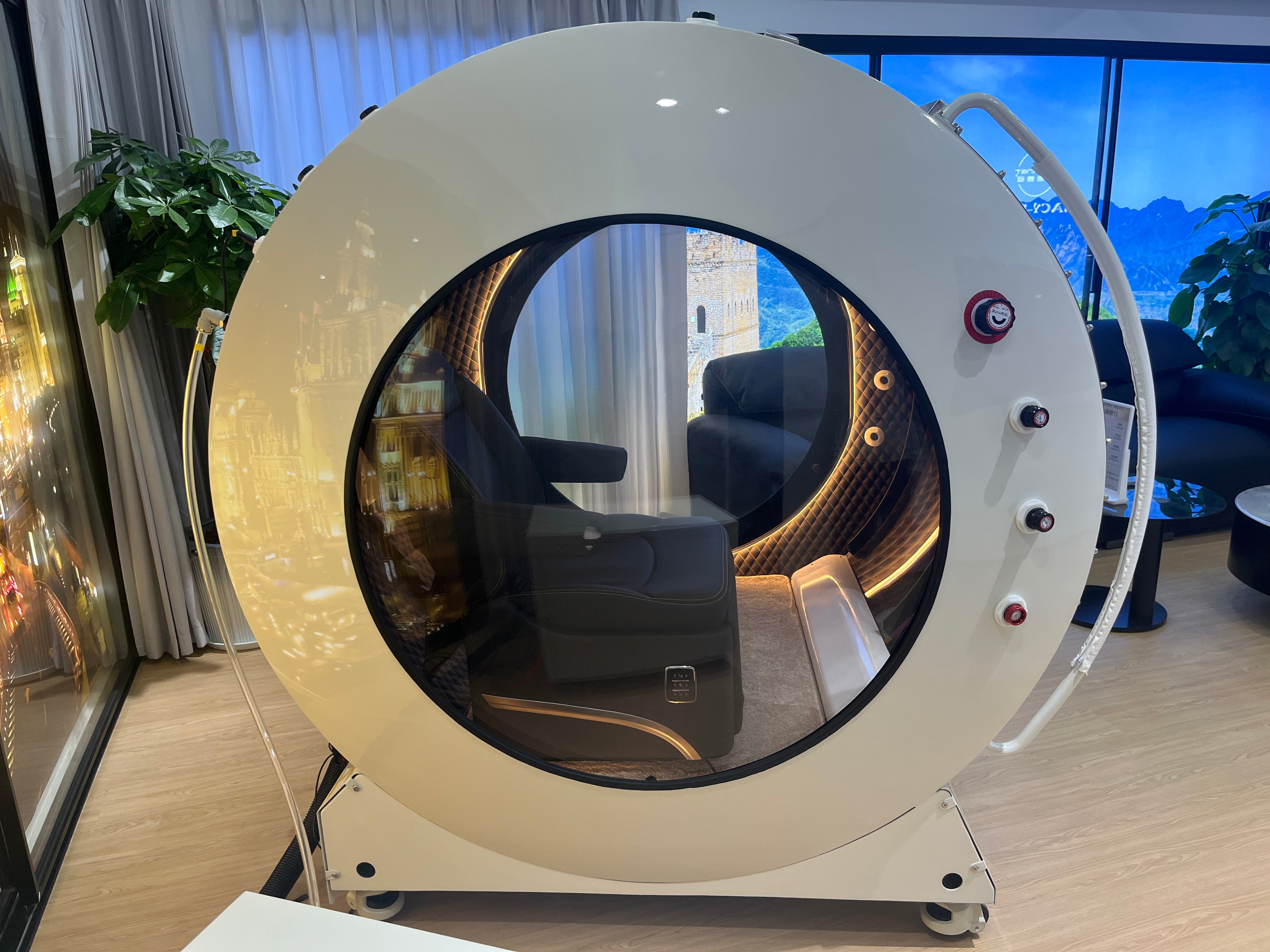 MP HE5000-Diamond  2.0 ATA Hard Shell Hyperbaric Chamber