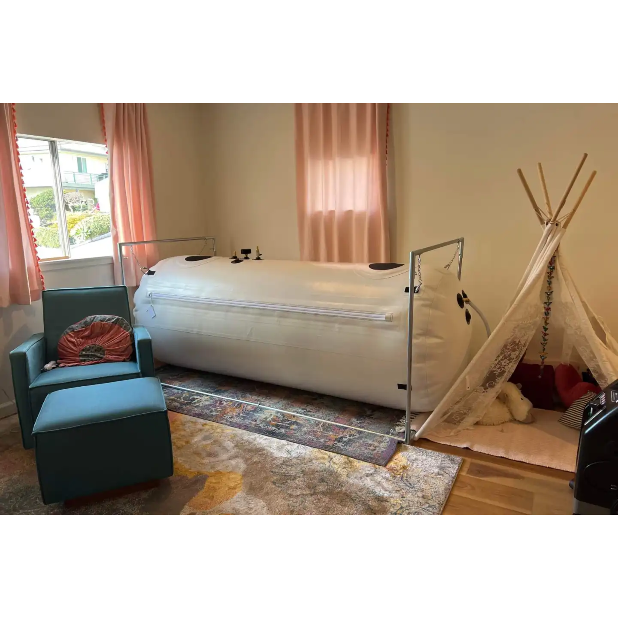 Newtowne C4-40 Hyperbaric Chamber