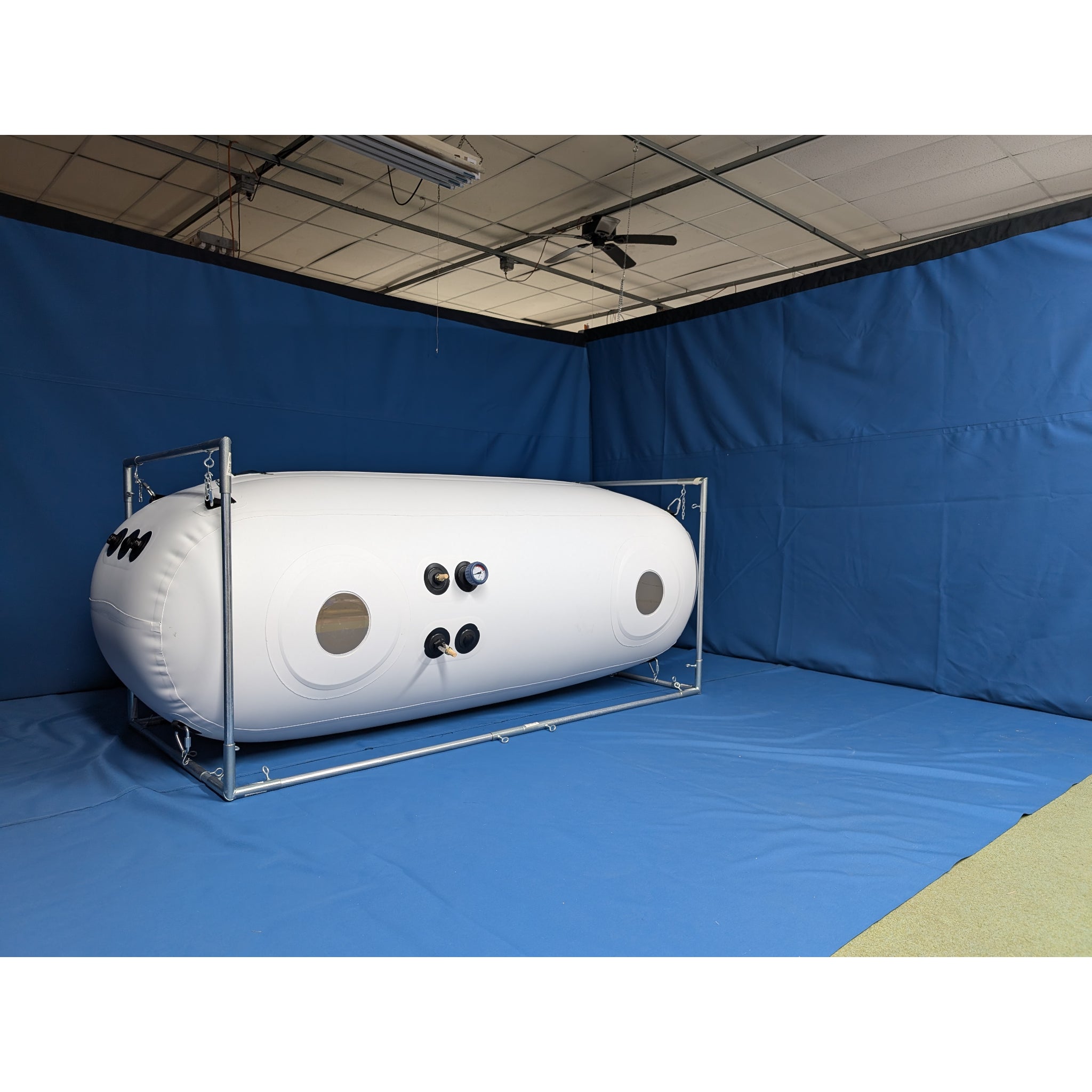 Newtowne C4-34 Hyperbaric Chamber