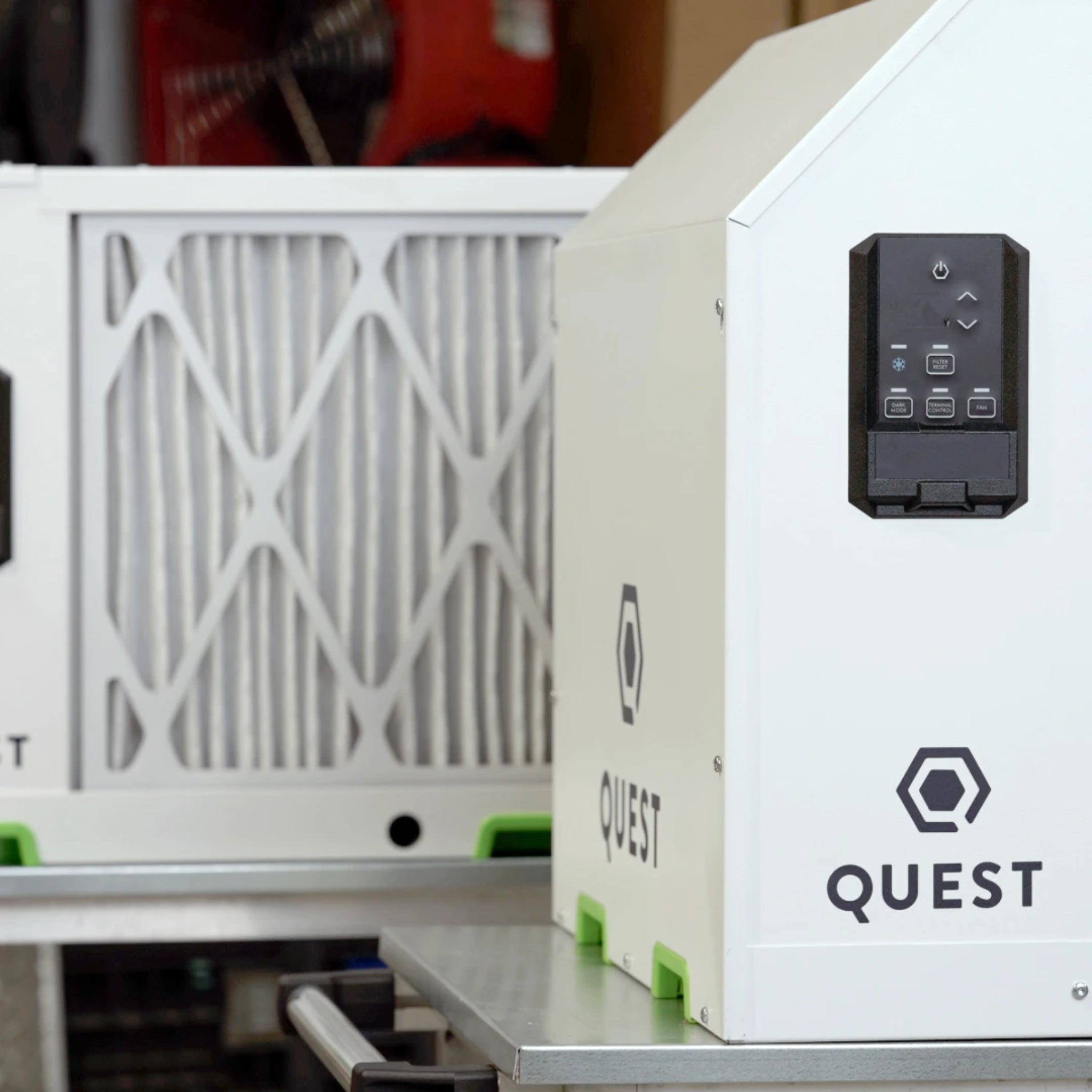 Quest 225 High-Efficiency Dehumidifier (4046100)